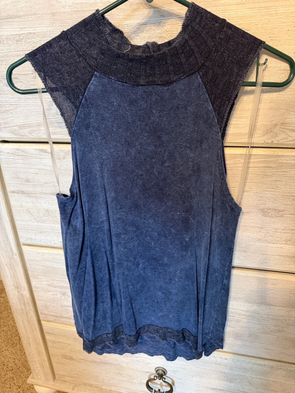 Women’s buckle Gilded Intent Navy tank- small